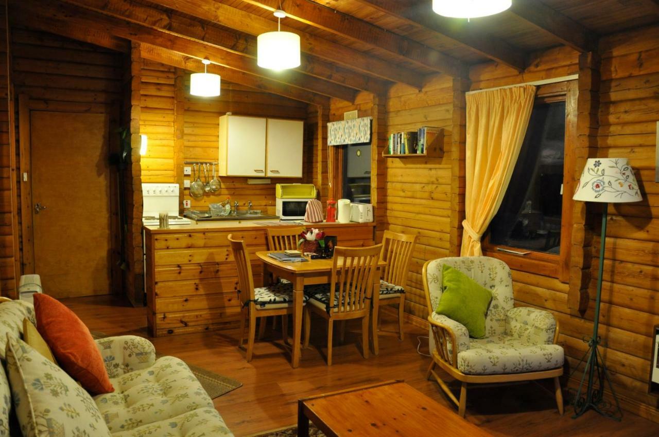Country Retreats At Butterstone Dunkeld Exterior foto